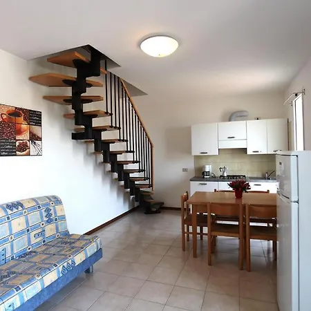 Apartament With Swimming Pool Apartamento *