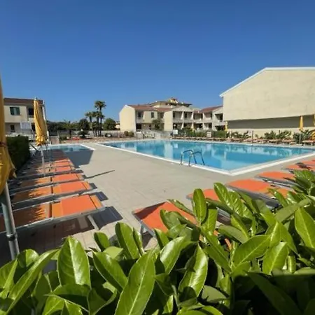 Apartament With Swimming Pool Caorle