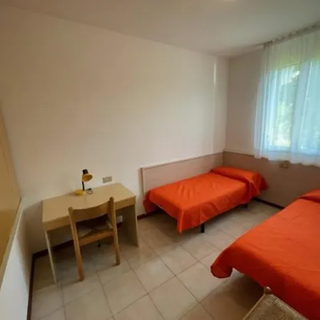 Apartament With Swimming Pool *